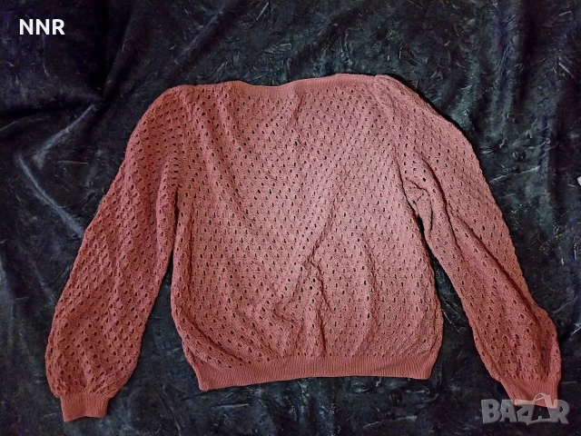 Ръчно плетена блуза от ПАН 