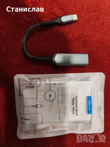 Aдаптер JSAUX USB C към 3.5 мм жак за слушалки с възможност за зареждане. 