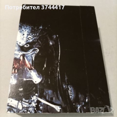  ЕДНА УНИКАЛНА КРАЙНАТА КОЛЕКЦИЯ ALIEN-PREDATOR Английско Издание Без БГ Субтитри , снимка 4 - Художествена литература - 45510640