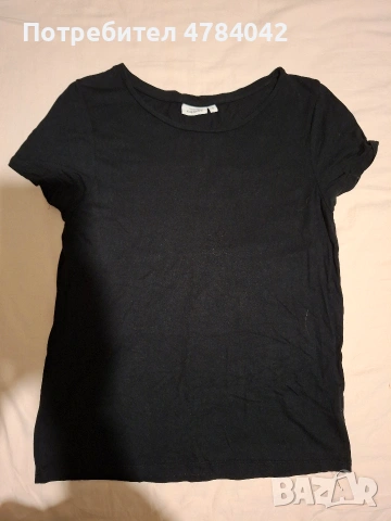 Черна тениска