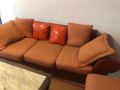 Продавам кожени дивани троен и двоен., снимка 1 - Дивани и мека мебел - 45752040