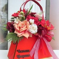 Чантичка с цветя в червено, снимка 2 - Романтични подаръци - 45528125