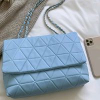 Дамска чанта в синьо или екрю, снимка 6 - Чанти - 45543271