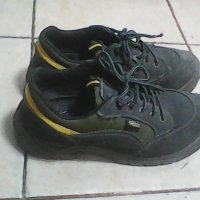   Обувки     за    дъждовно   време  с  пласмасови  и   метални   бомбета  .   ., снимка 1 - Други - 45744809