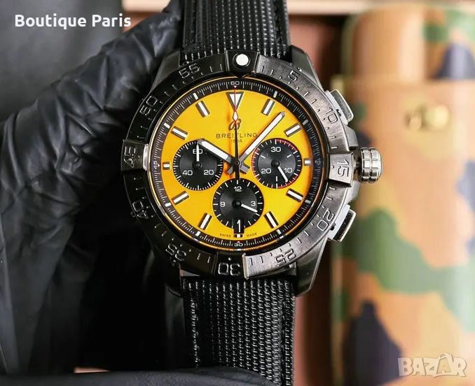 Breitling Avenger мъжки часовник, снимка 1