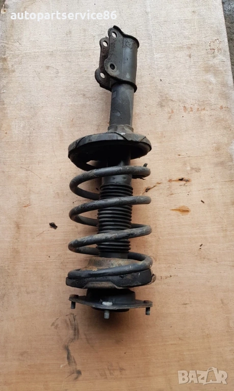 Преден десен амортисьор с пружина за KIA Carnival 2.9 CRDi (2002–2007), снимка 1