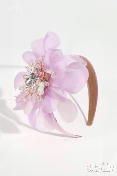 Диадема с голямо цвете в лилаво или цвят по избор, Petite Fleur , снимка 1