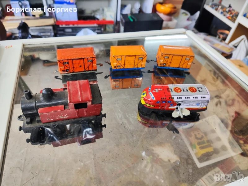 Стари ламаринени влакчета, снимка 1