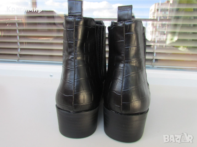 Дамски боти Wallis, снимка 4 - Дамски боти - 51736397