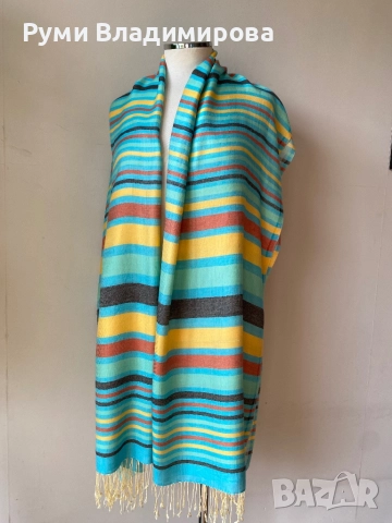 Светлосин шал на райета от 100 % коприна, снимка 2 - Шалове - 51741982