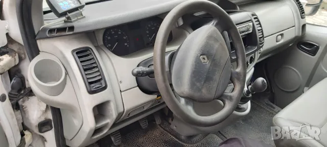 Renault trafic, снимка 9 - Бусове и автобуси - 47970463