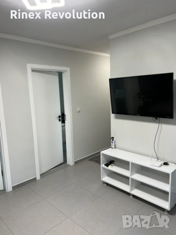 Тристаен апартамент под наем в Центъра