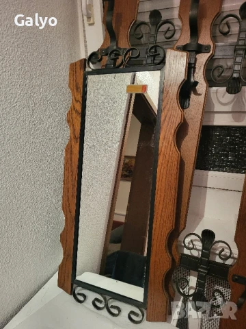Стар  Красив комплект закачалка с огледало от ковано желязо и масивно дърво, снимка 5 - Закачалки - 50568941