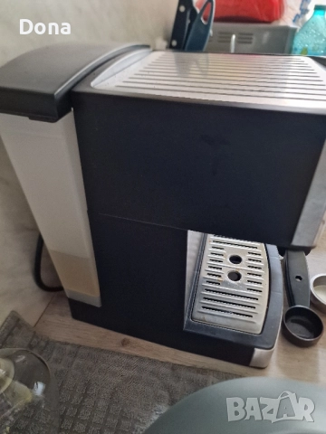 Кафемашина за еспресо и капучино Cecotec, снимка 4 - Кафе машини - 52432256