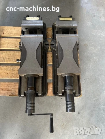 26р Хидравлично менгеме 160мм на 265мм CNC ЦПУ фреза обработващ център, снимка 5 - Други машини и части - 51020024