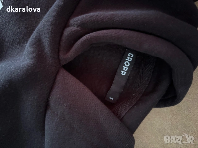 Дамска блуза Cropp, снимка 2 - Блузи с дълъг ръкав и пуловери - 53475720