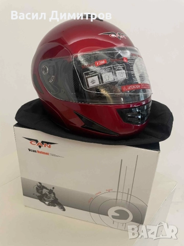 Каска модулна чисто нова