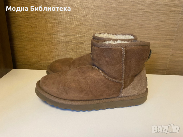 Боти UGG, снимка 3 - Дамски боти - 45044365