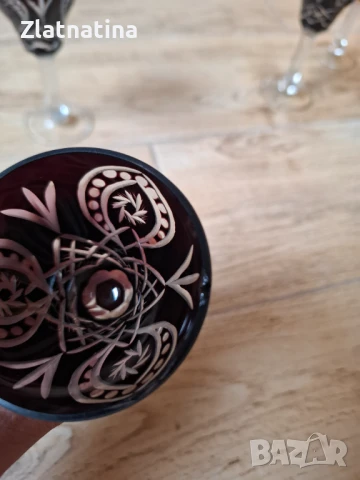 Червен кристал - 5 чаши и Гарафа, снимка 4 - Сервизи - 51051104