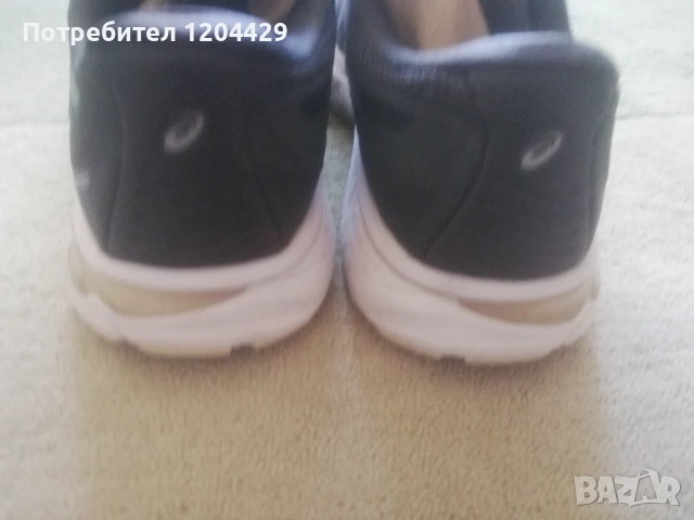 Дамски маратонки за тичане Asics Tokyo, 38 номер , снимка 2 - Маратонки - 53582014