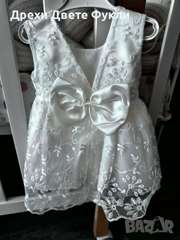 Нова рокля с панделка