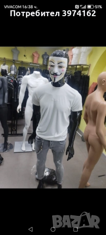 Манекени за дрехи 