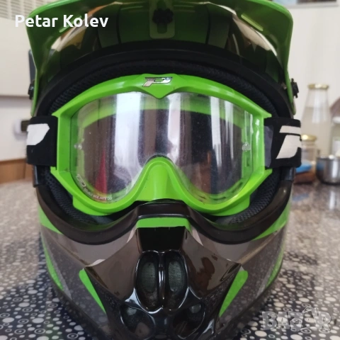 Продавам каска , снимка 3 - Аксесоари и консумативи - 53401287