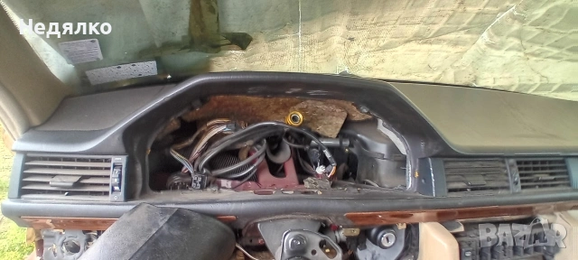 Арматурно табло за Мерцедес W124 седан , снимка 5 - Части - 54088944