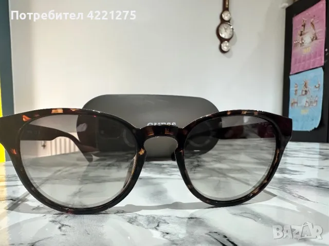 Слънчеви очила Guess, снимка 2 - Слънчеви и диоптрични очила - 47110437