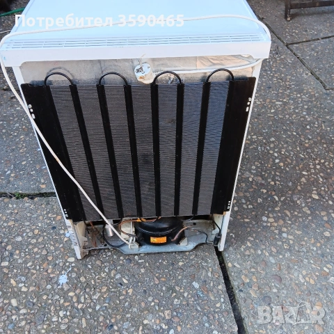 Малък фризер liebherr, снимка 5 - Фризери - 53713370