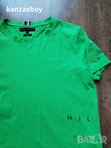 Tommy Hilfiger - страхотна мъжка тениска SLIM FIT 100% оригинал КАТО НОВА XL, снимка 3 - Тениски - 50086745