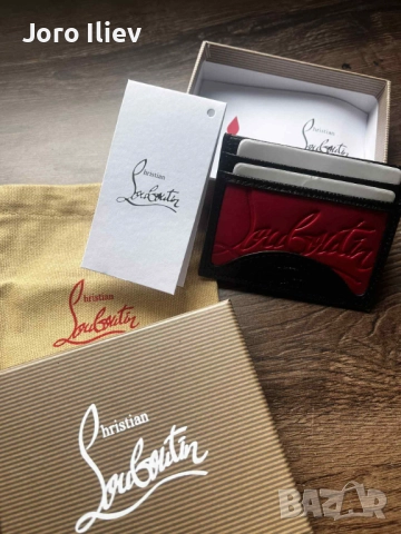 Портфейл / Картодържач Christian Louboutin кожен, снимка 3 - Портфейли, портмонета - 52352834