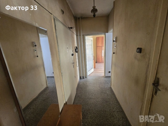 2-стаен с отделна кухня и  голяма тераса в Надежда-2, снимка 15 - Апартаменти - 53722816