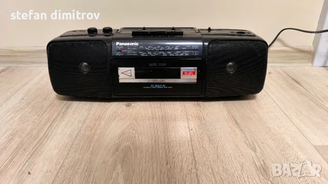 PANASONIC RX-FS400 Radio CASSETTE Stereo Boombox Vintage, снимка 2 - Радиокасетофони, транзистори - 48842712