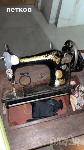 Сингер с маса, снимка 2 - Шивашки услуги - 50178016