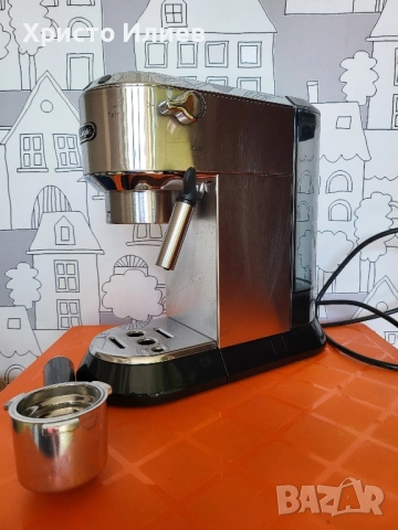 DeLonghi Dedica Кафемашина с ръкохватка, снимка 9 - Кафемашини - 51935839