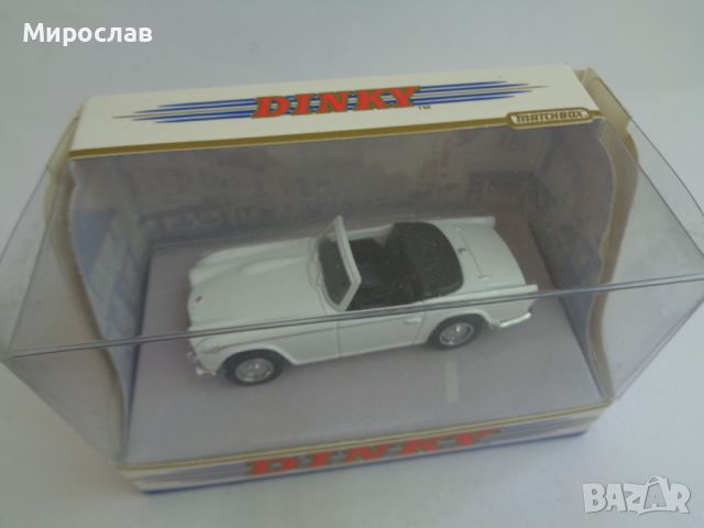 1:43 DINKY MATCHBOX TRIUMPH TR4A 1965 КОЛИЧКА МОДЕЛ, снимка 2 - Колекции - 46157013