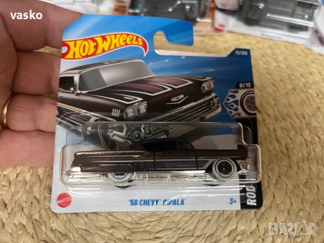 Hotwheels IMPALA