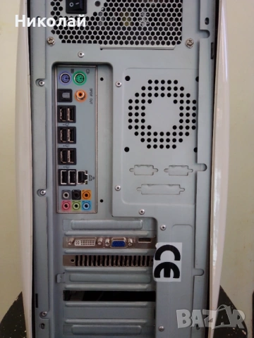 Кутия за компютър, снимка 5 - Захранвания и кутии - 53184662