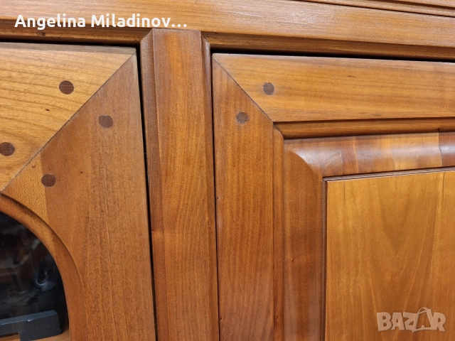 Луксозен трапезен бюфет череша масив , снимка 6 - Секции и витрини - 52671398