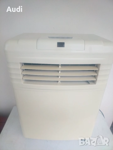 Мобилен климатик KLIMATISEUR 9000BTU Интегриран таймер / нощен режим  Комсумация на ток: 950W Пикова