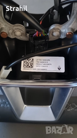 Оригинален волан за Renault 484002607R, снимка 8 - Части - 52878672