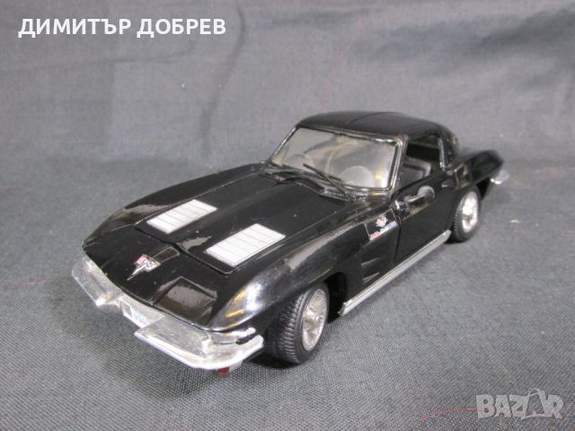 1/24 СТАРА РЕТРО МЕТАЛНА КОЛИЧКА МАЩАБЕН МОДЕЛ CHEVROLET CORVETTE STINGRAY REVELL, снимка 1 - Колекции - 46781208