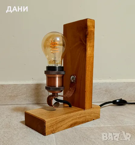Лампа от дъб , снимка 3 - Настолни лампи - 50073738