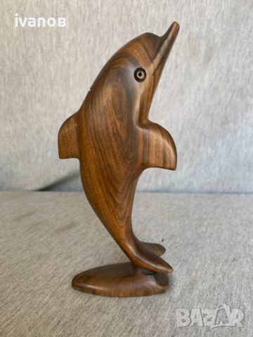 дървена фигура делфинче , снимка 1