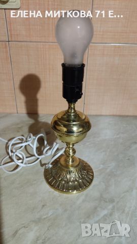 Старинна настолна лампа от масивен бронз/месинг топ състояние, снимка 1 - Настолни лампи - 45510358