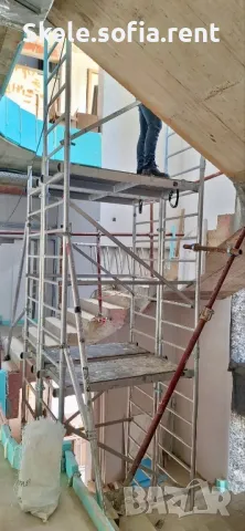 Алуминиево скеле за стълби