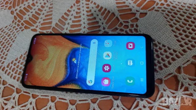 Samsung Galaxy A20e, снимка 2 - Samsung - 48944204