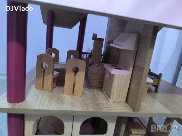 Масивна детска дървена къща за кукли, снимка 7 - Играчки за стая - 51970665