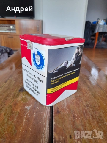 Стара кутия Marlboro, снимка 3 - Други ценни предмети - 53565720